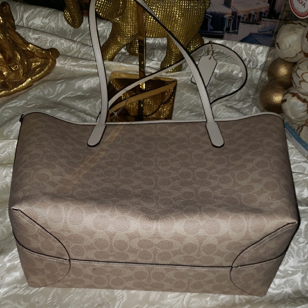 Coach 2pc Monogram Tote - Picture 10 of 15